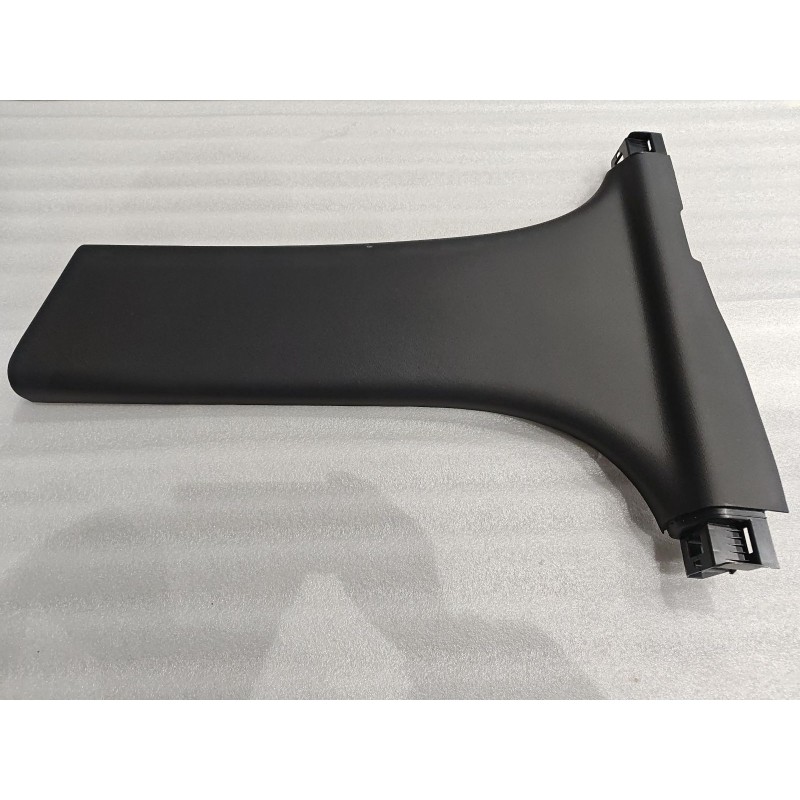 Garniture inférieure de montant B gauche - BYD - 16392776-00