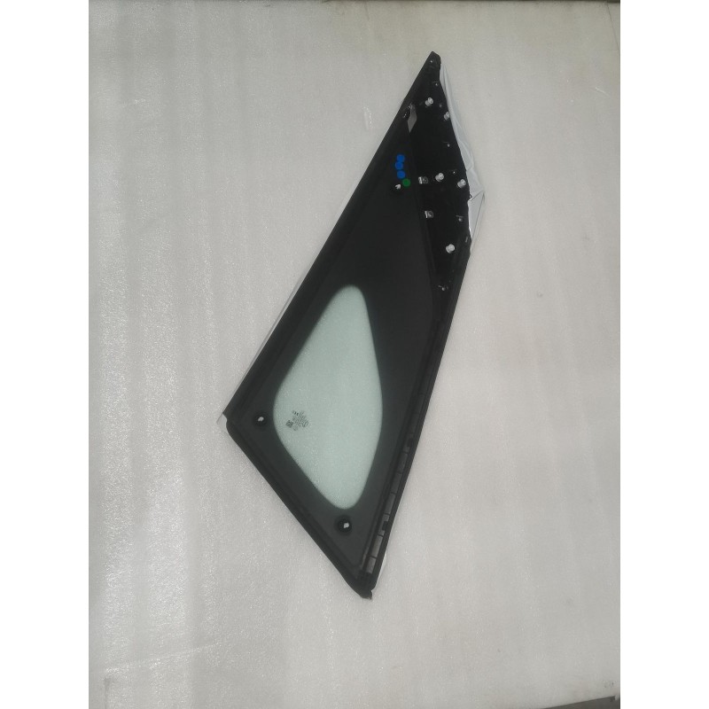 Vitre de paroi latérale arrière gauche - BYD - 16381859-00