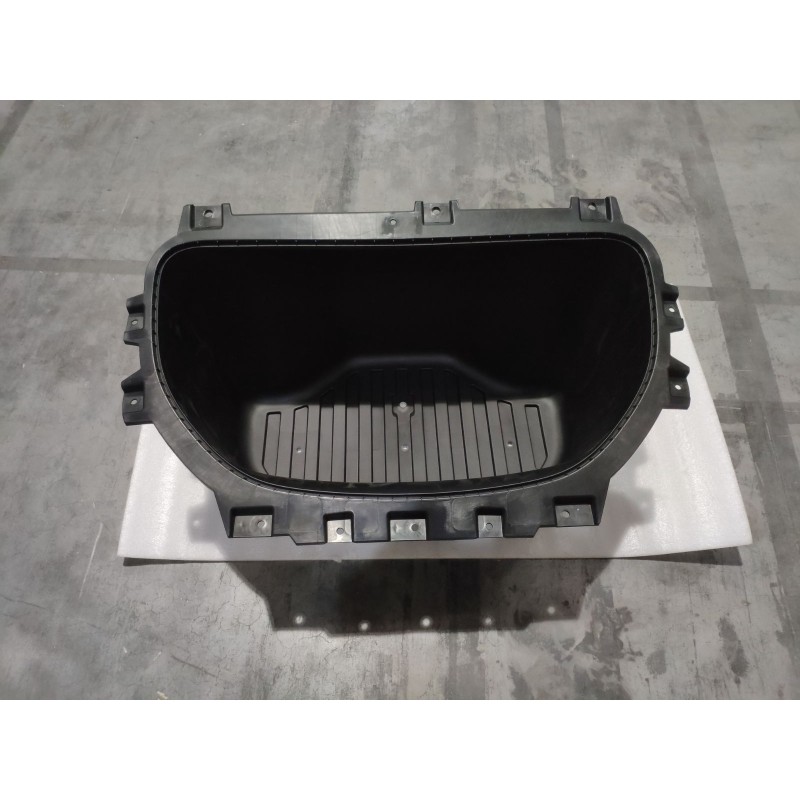 Boîte de rangement de compartiment avant - BYD - 16379099-00