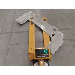 Plaque de connexion du plancher central avant - BYD - 16290839-00