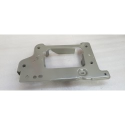 Plaque de montage gauche de poutre de pare-chocs avant - BYD - 16222898-00