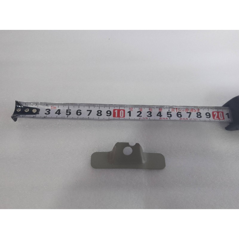 Support inférieur gauche du panneau de garniture de la vitre de custode arrière - BYD - 16178304-00
