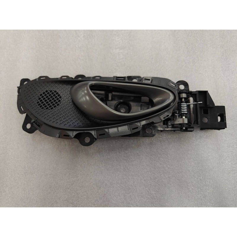 Poignée intérieure de porte avant droite-Gris HDE - BYD - 16046944-00