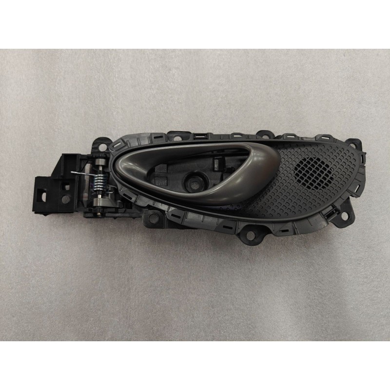 Poignée intérieure de porte avant gauche-Gris HDE - BYD - 16046895-00
