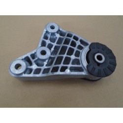 Support de suspension arrière de groupe motopropulseur - BYD - 12682432-00