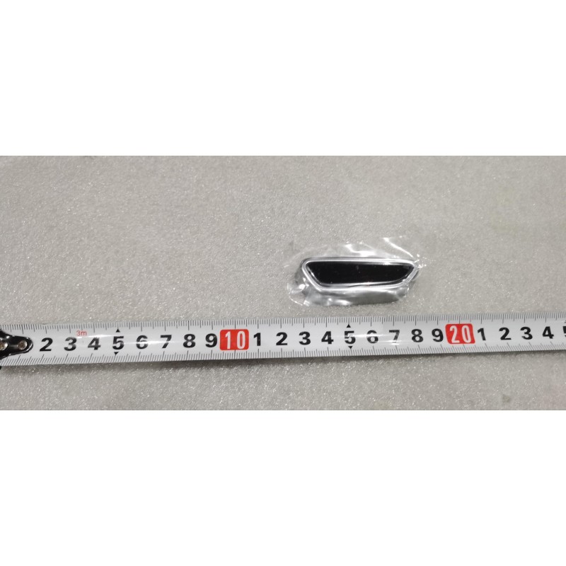 Bouton de glissière du conducteur - BYD - 16018158-00