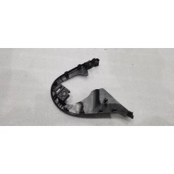 Fixation intérieure du panneau de protection gauche du conducteur - BYD - 16018154-00