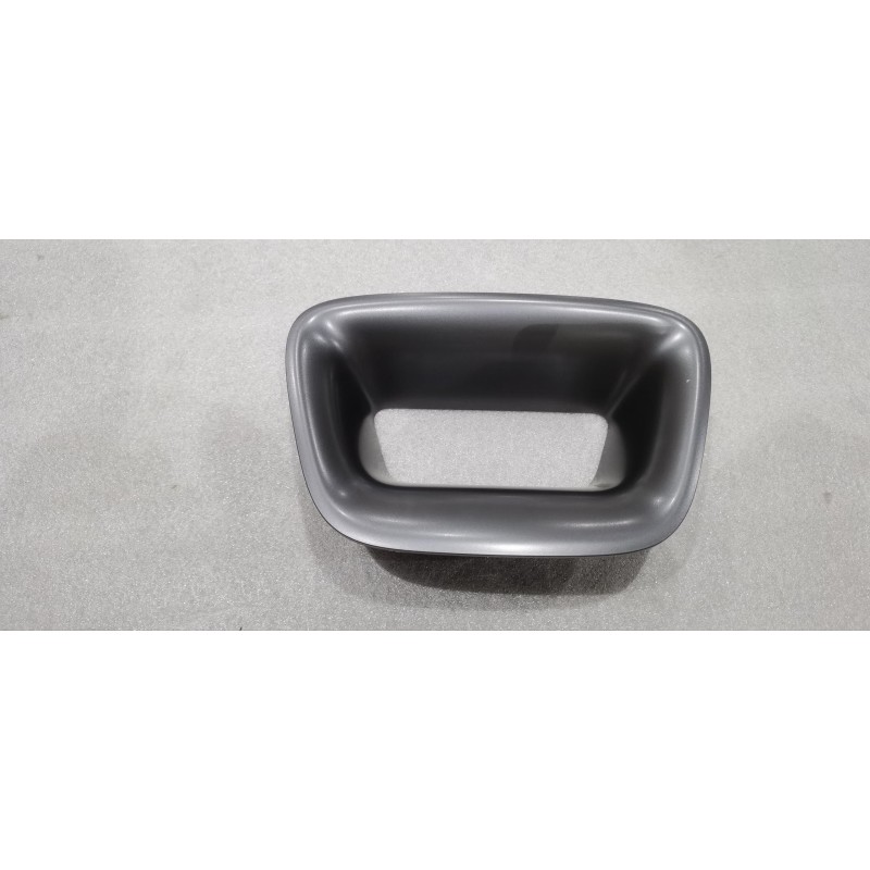 Garniture arrière du couvre-toit - BYD - 16018152-00