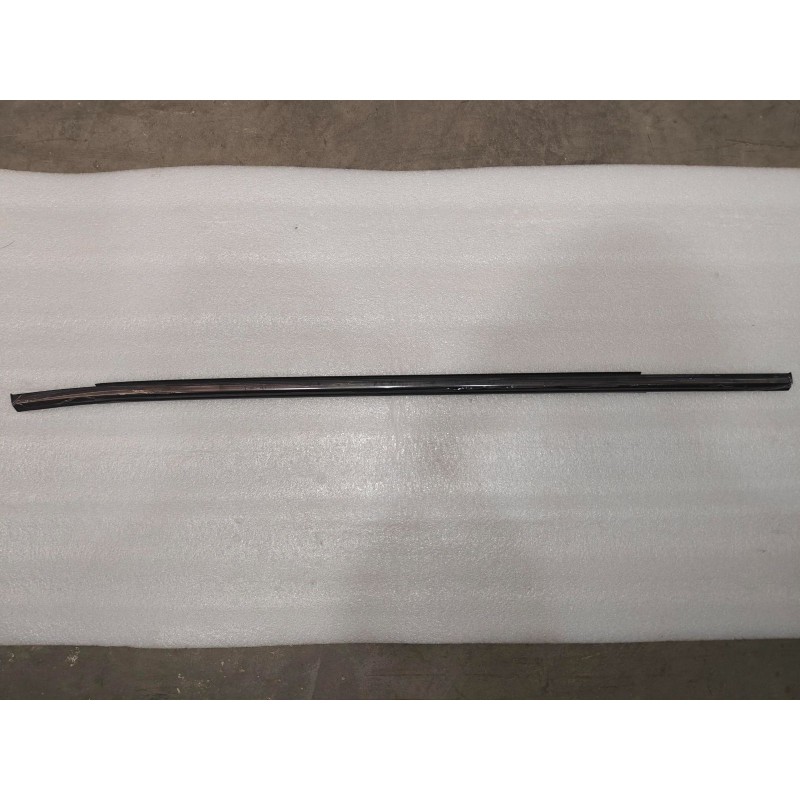 Joint d'étanchéité extérieur de porte arrière droite - BYD - 16011157-00