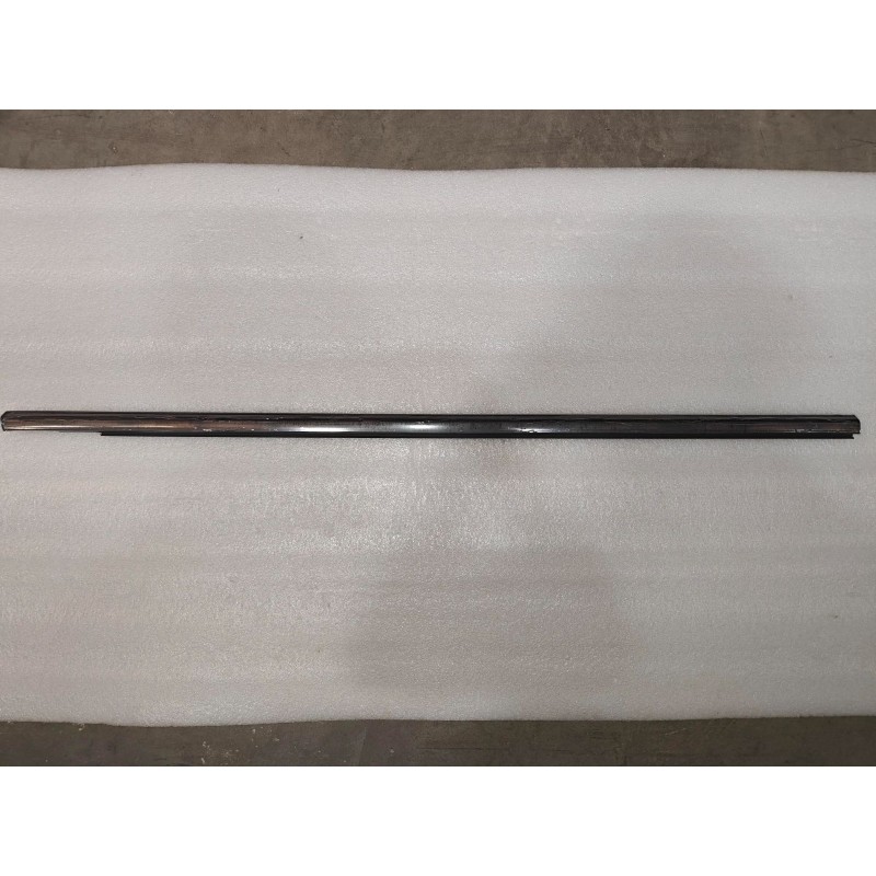Joint d'étanchéité extérieur de porte avant droite - BYD - 16011156-00
