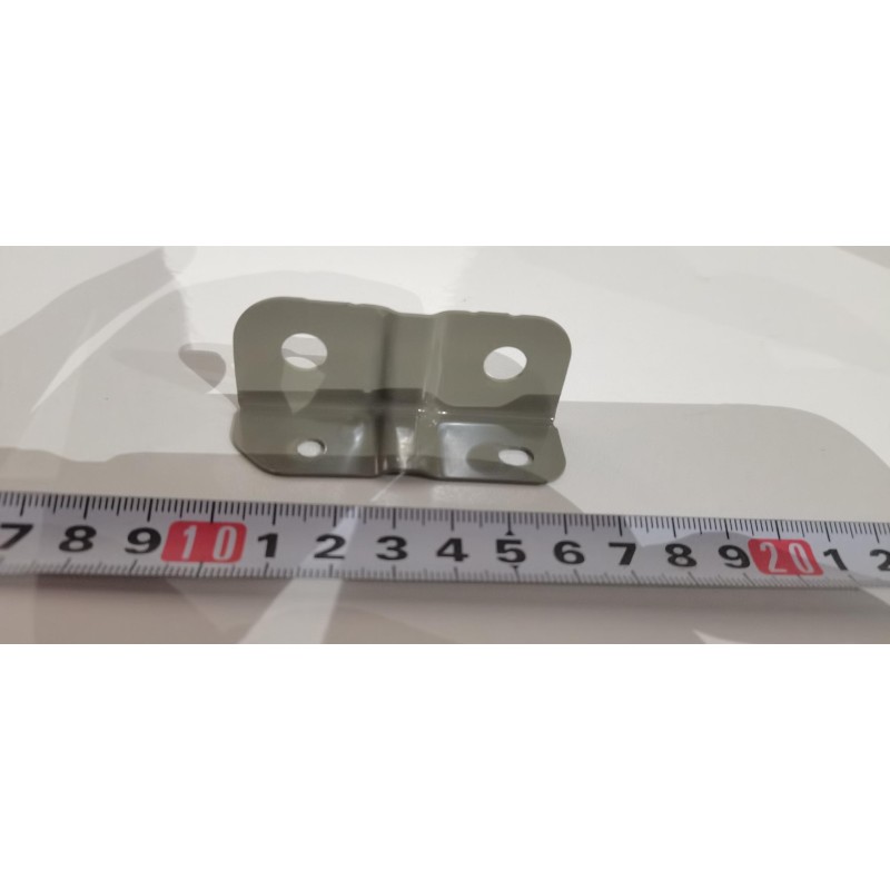 Support de montage inférieur droit, Aile - BYD - 15993917-00