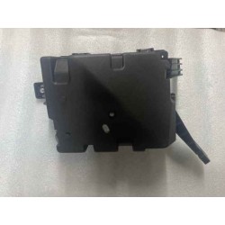 Support inférieur de boîtier de distribution électrique de compartiment avant - BYD - 12632539-00