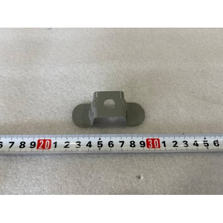 Support de fixation inférieur de bas de caisse - BYD - 15946310-00