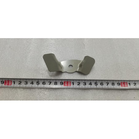 Plaque de support droite du bloc-tampon du couvercle de coffre - BYD - 15930270-00