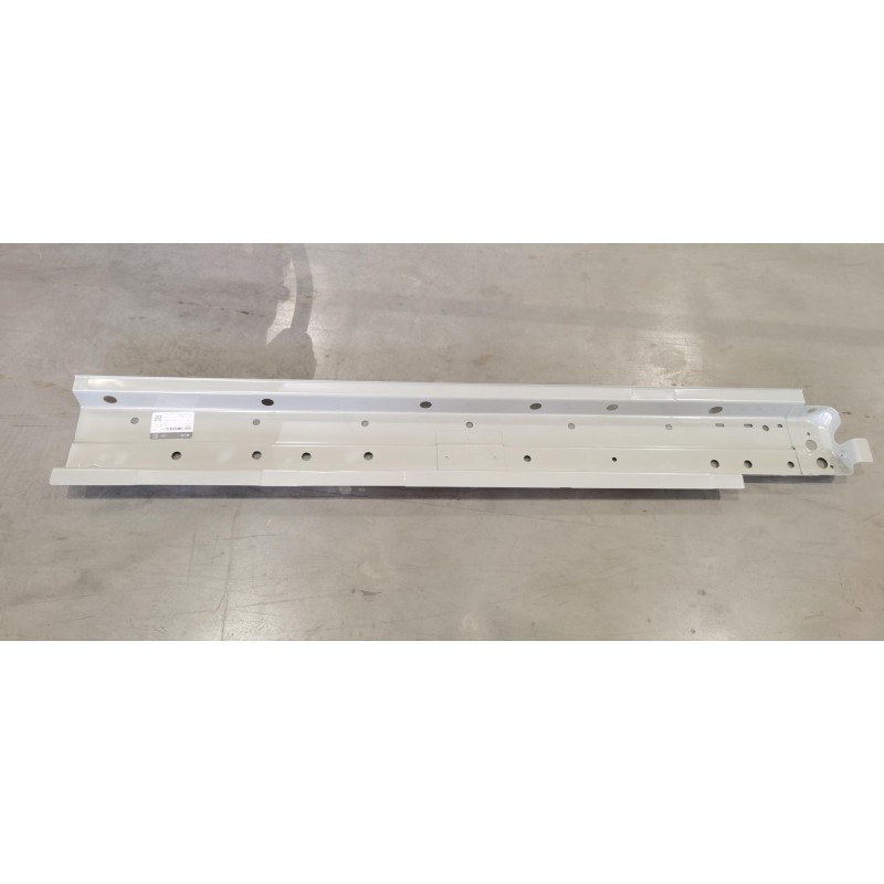 Plaque de renfort de bas de porte droit - BYD - 15843780-00