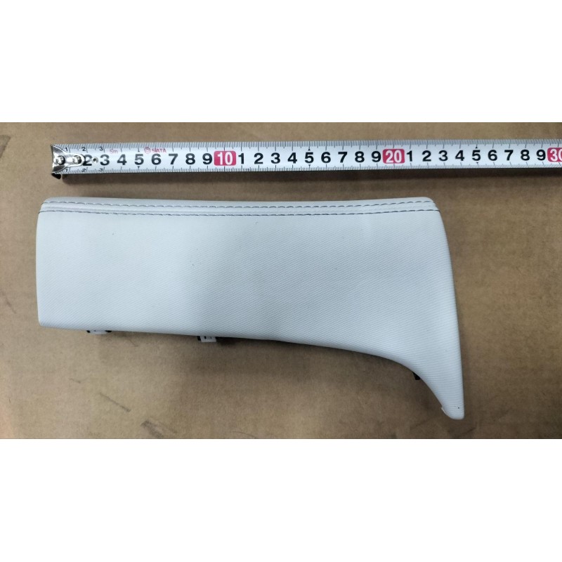 Garniture supérieure de bouclier inférieur gauche - gris - BYD - 15815077-00
