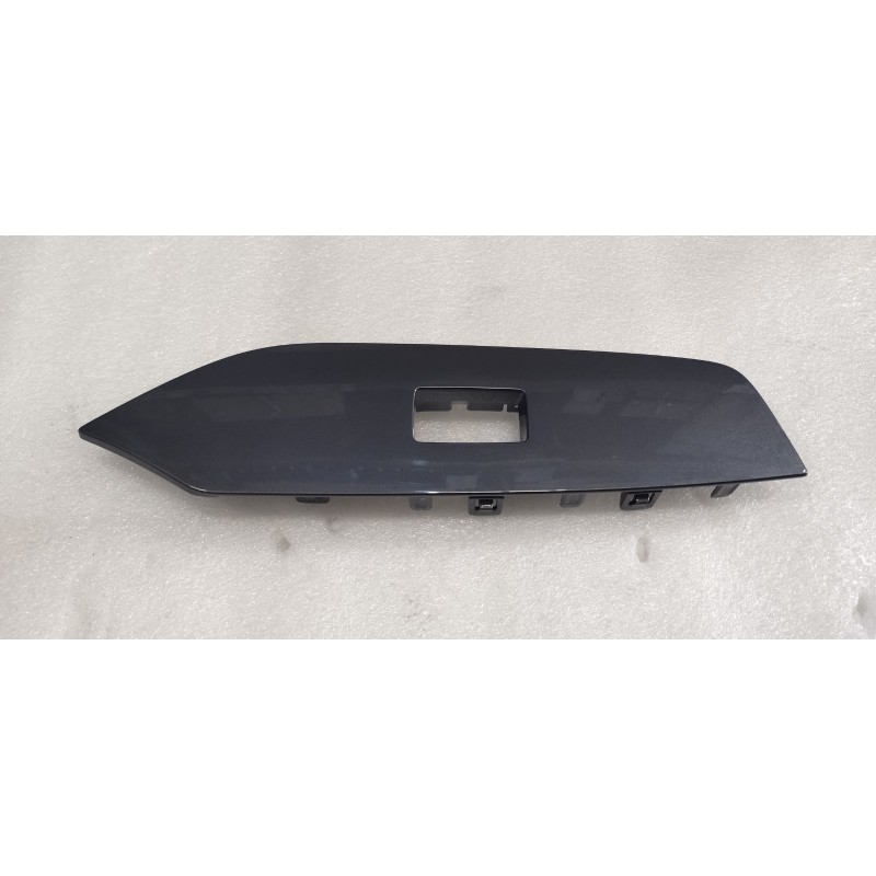 Commande lève-vitre de porte arrière droite - Gris Jing clair - BYD - 15793673-00