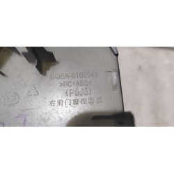 Commande lève-vitre de porte avant droite - Gris Jing clair - BYD - 15793316-00