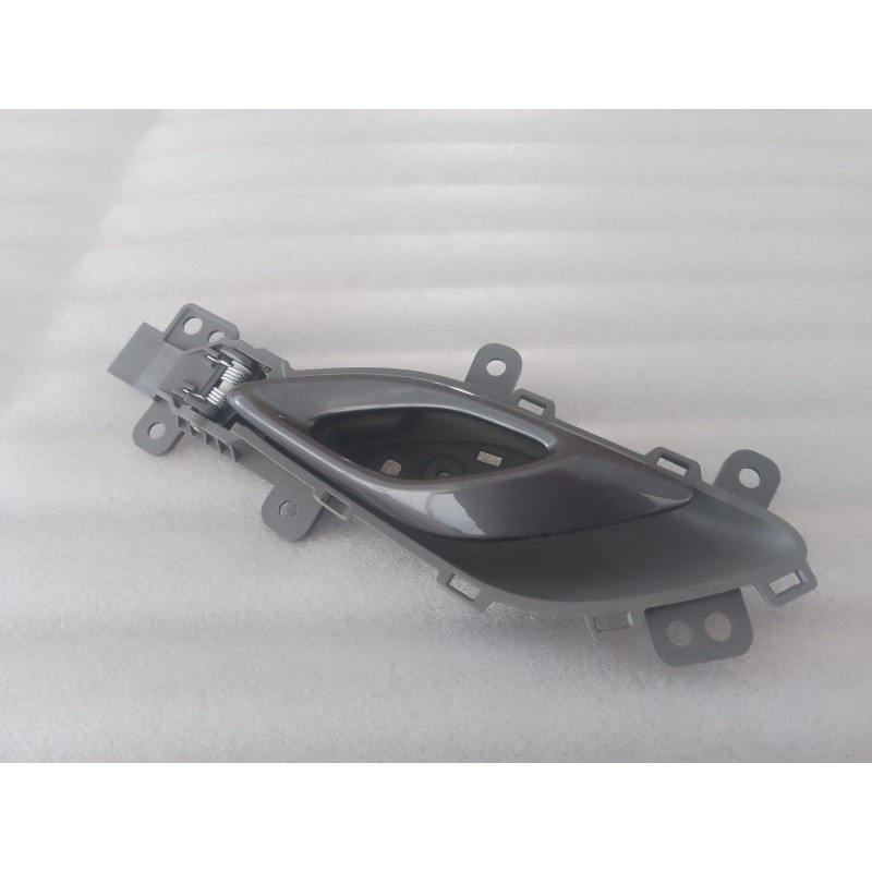 Poignée intérieure de porte avant gauche - Gris - BYD - 15793184-00