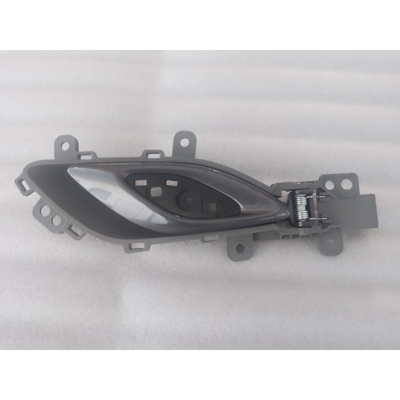 Poignée intérieure de porte avant droite - Gris - BYD - 15793153-00