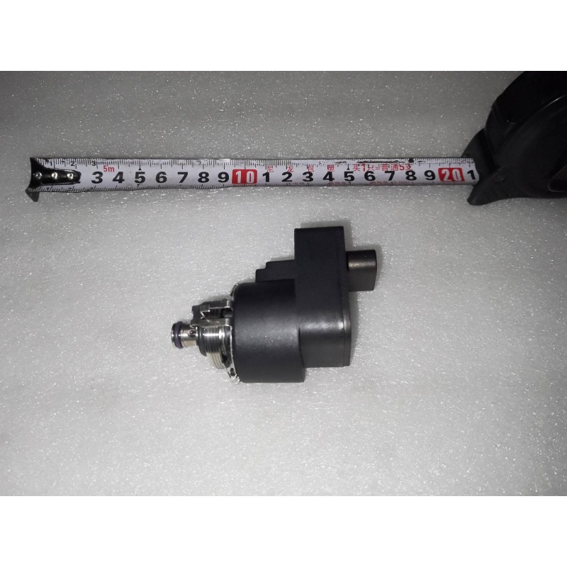 Vanne d'expansion électronique 02 du module intégré - BYD - 15777475-00
