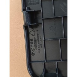 Cache d'accès amortisseur gauche de coffre-Noir foncé 5 - BYD - 15744504-00