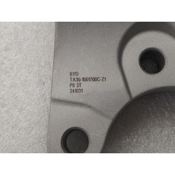 Support de fixation droite du groupe motopropulseur - BYD - 15744439-00