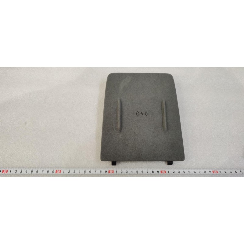 Emplacement de la pièce à main,Console auxiliaire - BYD - 15737475-00