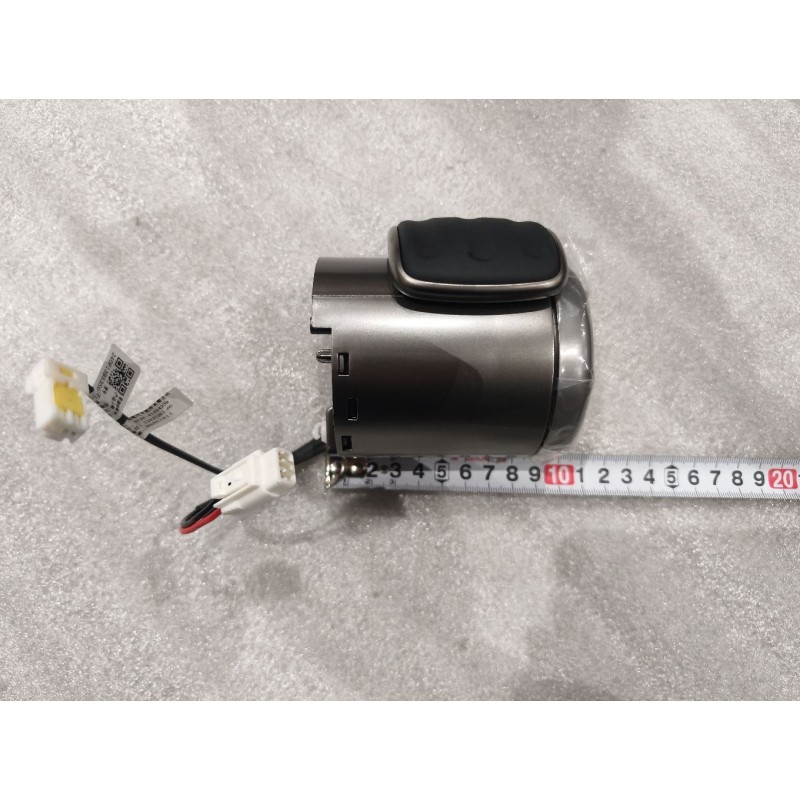 Poignée intérieure de porte avant gauche - BYD - 15722624-00