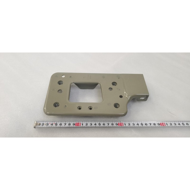 Plaque de Montage Gauche, Pare-chocs Avant - BYD - 15691922-00