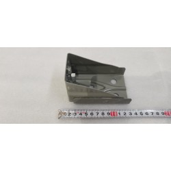 Section supérieure de la plaque de montage gauche pour la barre anti-collision avant - BYD - 15684010-00