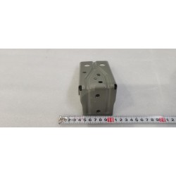 Section supérieure de la plaque de montage gauche pour la barre anti-collision avant - BYD - 15684010-00