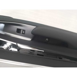 Montage du bouclier de porte arrière gauche - noir foncé 5 - BYD - 15652111-00