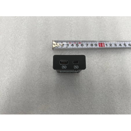 Connecteur de charge USB - BYD - 15611910-00