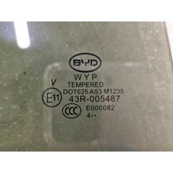 Vitre de porte arrière droite - BYD - 15611761-00