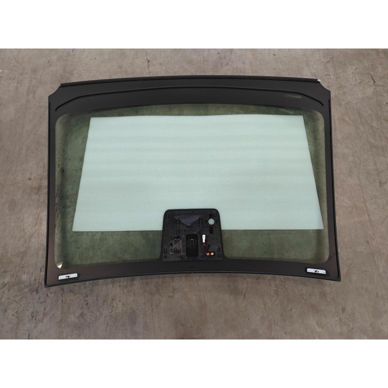 Vitrage de pare-brise avant - BYD - 15611760-00