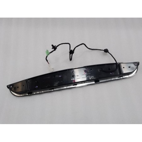 3ème feu stop - BYD - 15599733-00