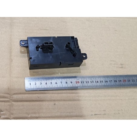 Interrupteur de réglage du corps, siège passager - BYD - 15530038-00