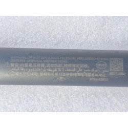 Corps de la barre d'équilibre gauche du couvercle du coffre - BYD - 15487504-00