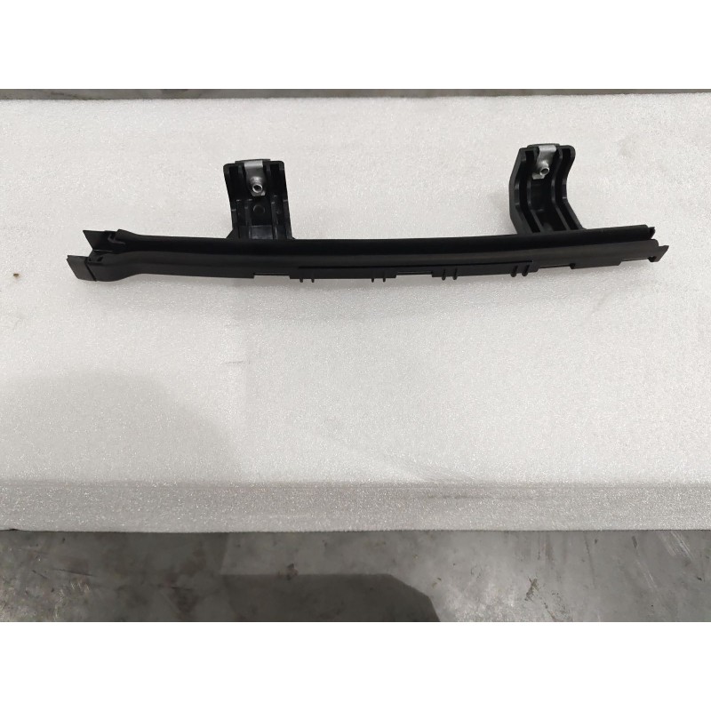 Rail coulissant avant et coulisse de vitre de porte arrière gauche - BYD - 15410074-00
