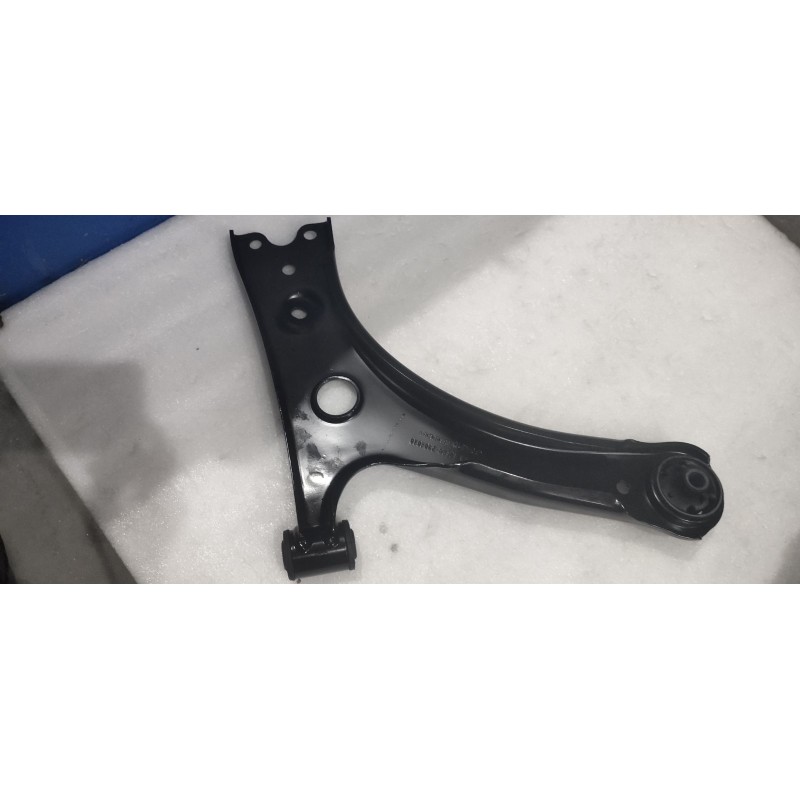 Bras de suspension, gauche - BYD - 15388807-00