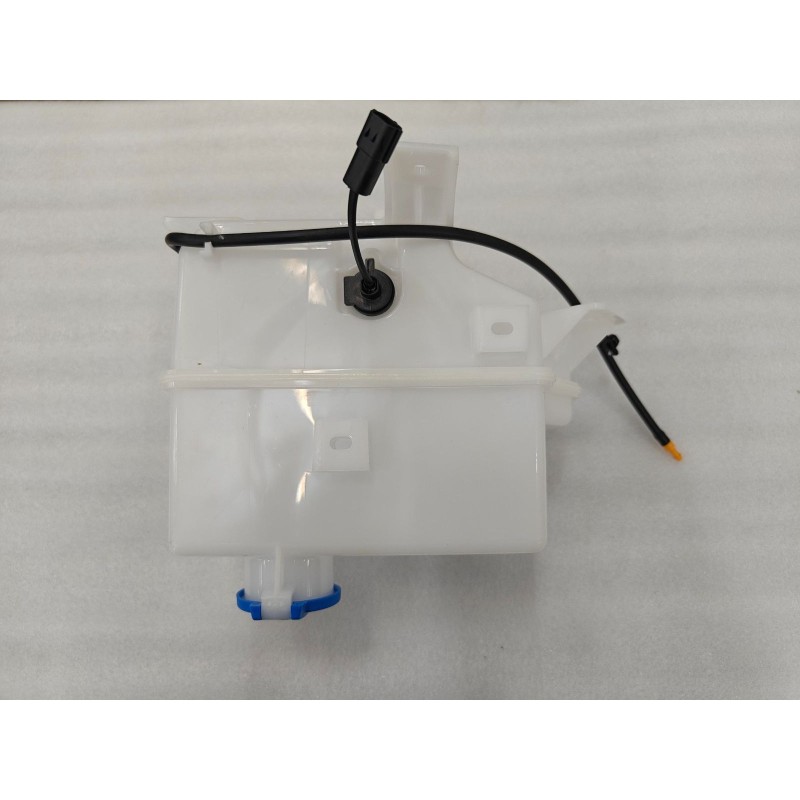 Réservoir de lave-glace et moteur - BYD - 15383182-00