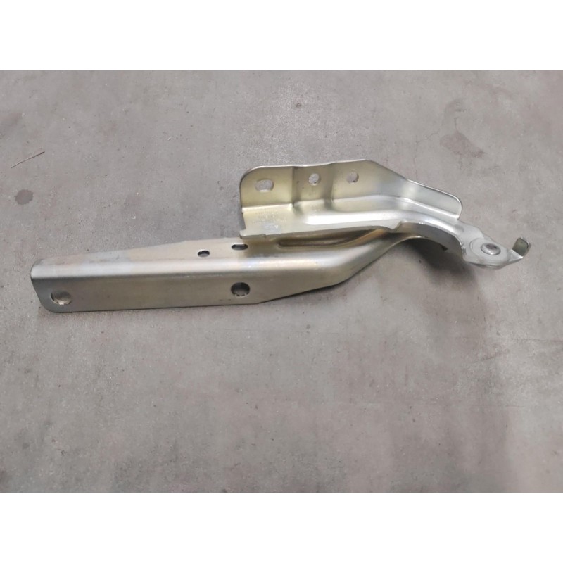 Charnière droite de capot avant - BYD - 12326117-00