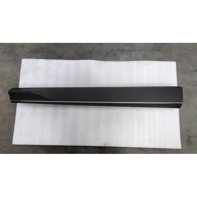 Panneau de jupe de porte avant droite - BYD - 15290961-00