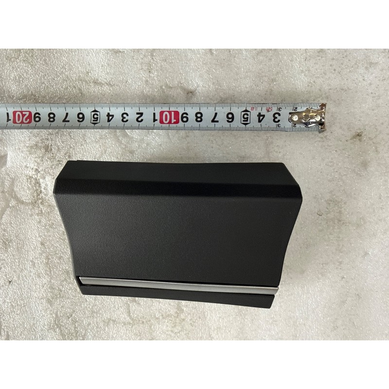 Panneau de garniture extérieure de paroi latérale droite - BYD - 15290960-00