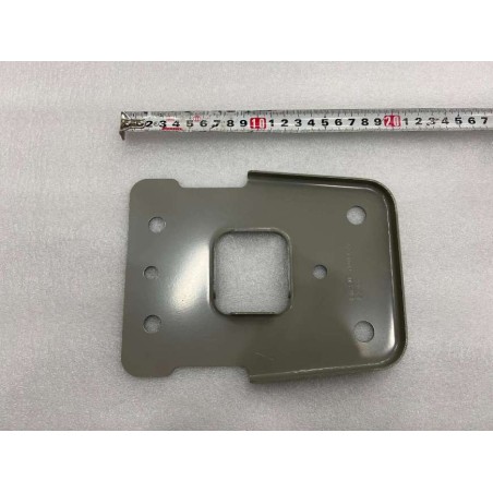 Plaque de renforcement de montage de la poutre du pare-chocs arrière - BYD - 15274979-00