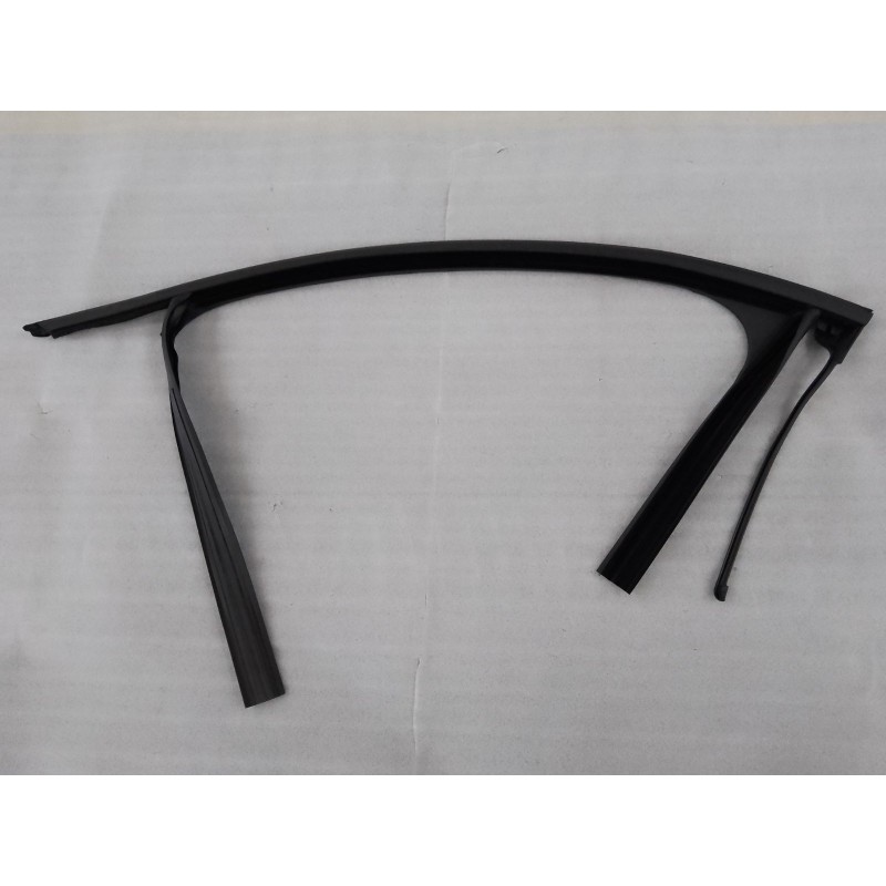 Coulisse de vitre de porte avant gauche - BYD - 15228124-00