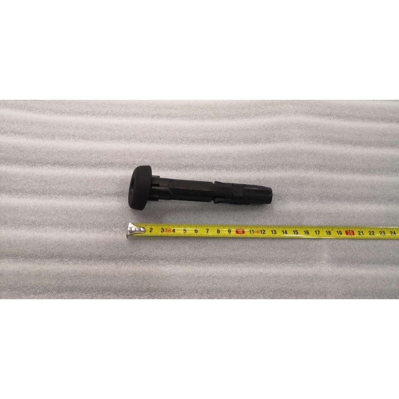 Manchon coulissant de l'appui-tête du siège arrière pour le réglage de hauteur - BYD - 15215433-00