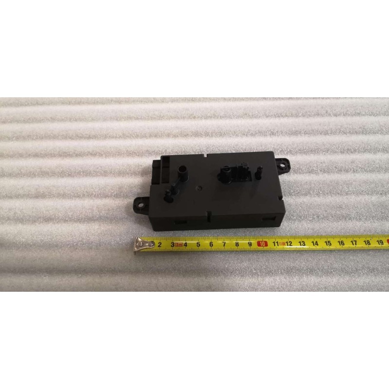 Corps de l'interrupteur de réglage du siège conducteur électrique - BYD - 15215414-00