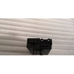 Corps de l'interrupteur de réglage du siège conducteur électrique - BYD - 15215376-00